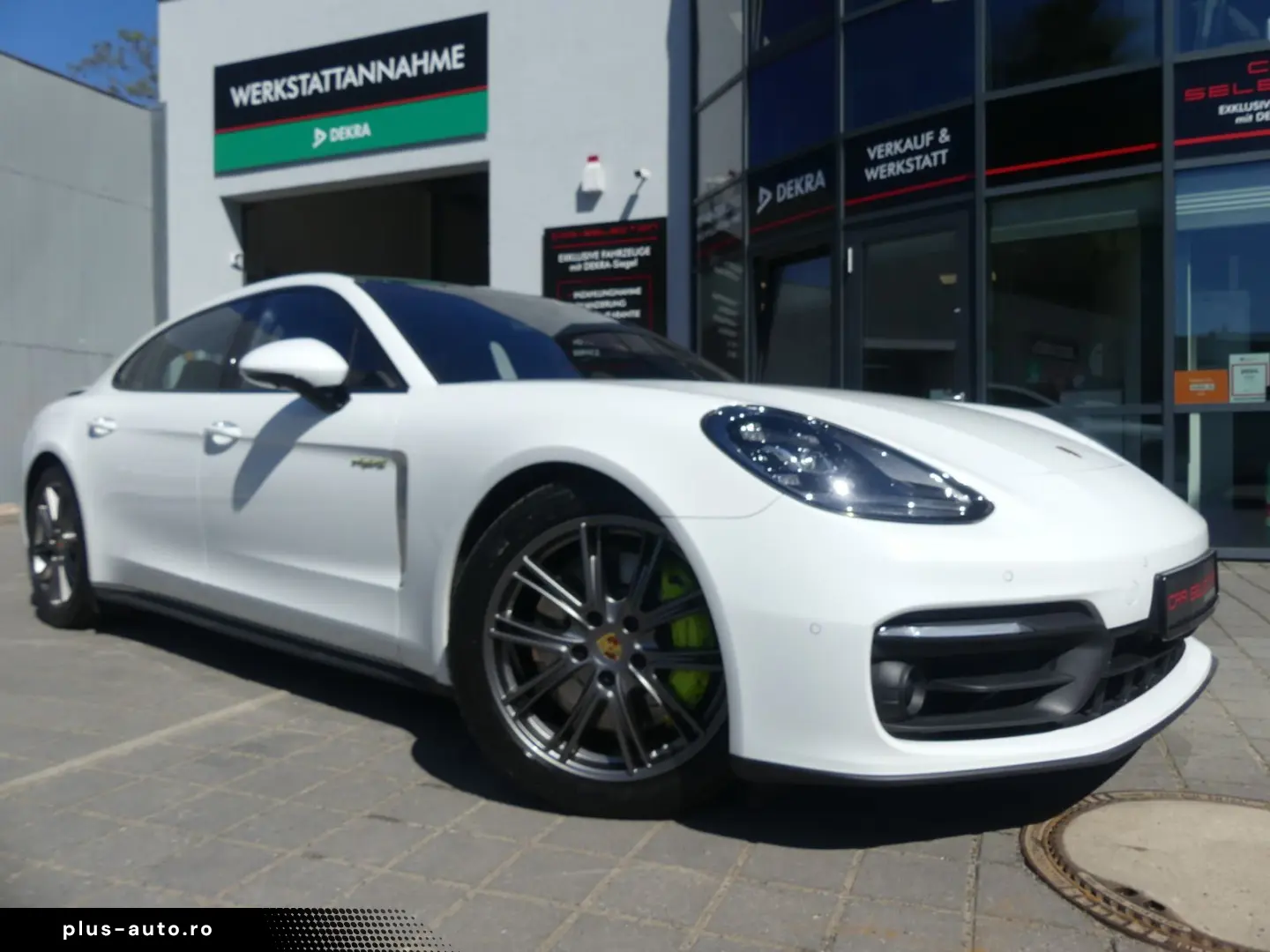 PORSCHE Panamera 4 E-Hybrid Executive PANO HUD CHRONO