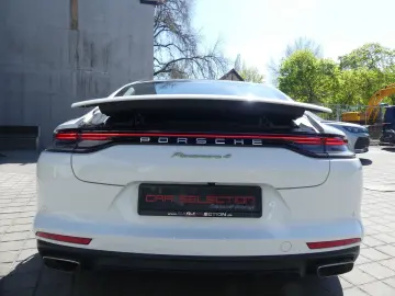 PORSCHE Panamera 4 E-Hybrid Executive PANO HUD CHRONO