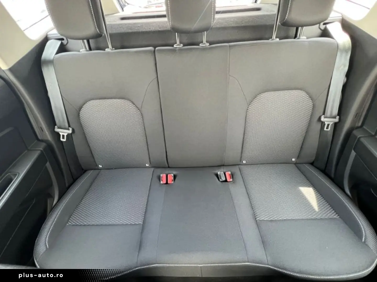 DACIA DUSTER 1.5 Blue dCi 115CP Comfort VU 4WD