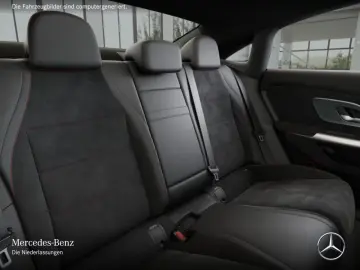 Mercedes-Benz CLA 200 AMG Pano Multibeam Distr. Night