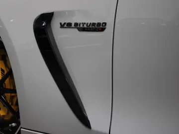 MERCEDES-BENZ AMG GT 63 4M  COUPE ALPINGRAU CARBON 21
