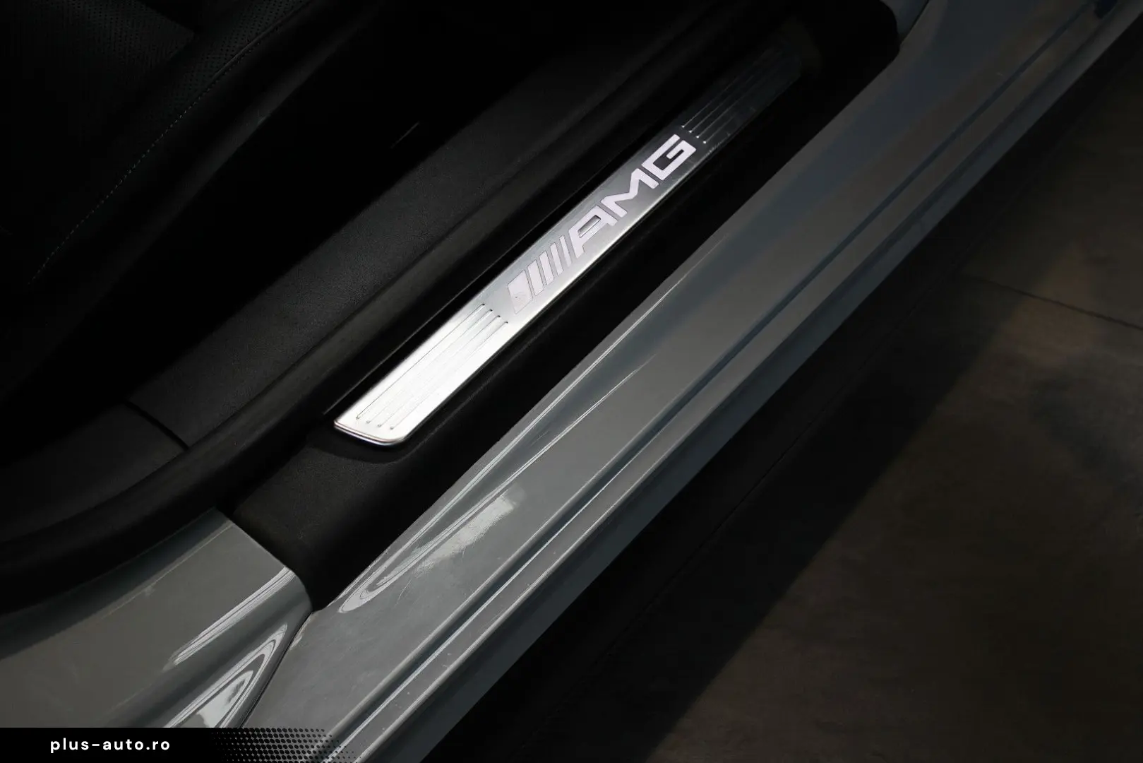 MERCEDES-BENZ AMG GT 63 4M  COUPE ALPINGRAU CARBON 21