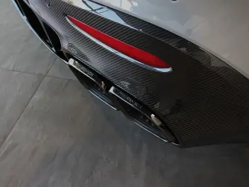 MERCEDES-BENZ AMG GT 63 4M  COUPE ALPINGRAU CARBON 21