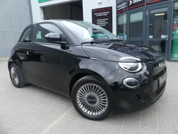 FIAT 500e Icon 70 KW NAVI DAB SPURHALT