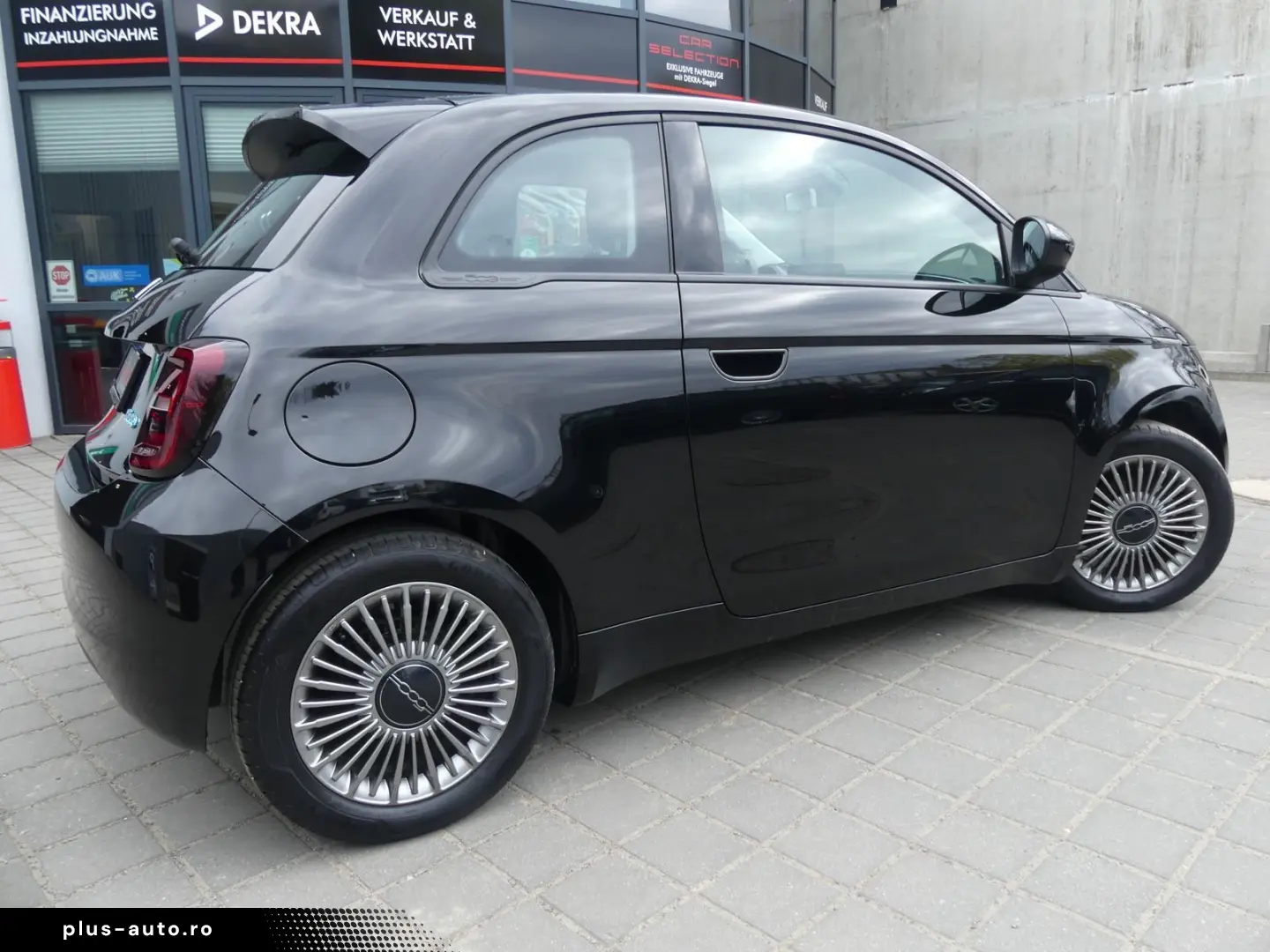FIAT 500e Icon 70 KW NAVI DAB SPURHALT