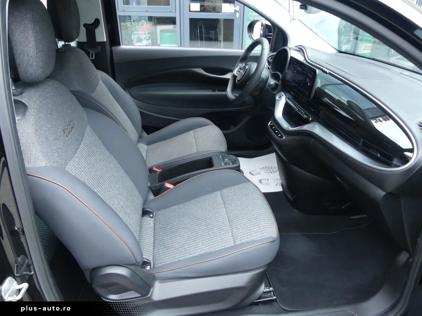 FIAT 500e Icon 70 KW NAVI DAB SPURHALT