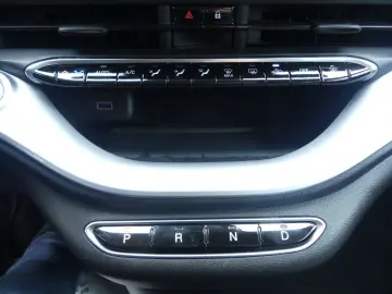 FIAT 500e Icon 70 KW NAVI DAB SPURHALT