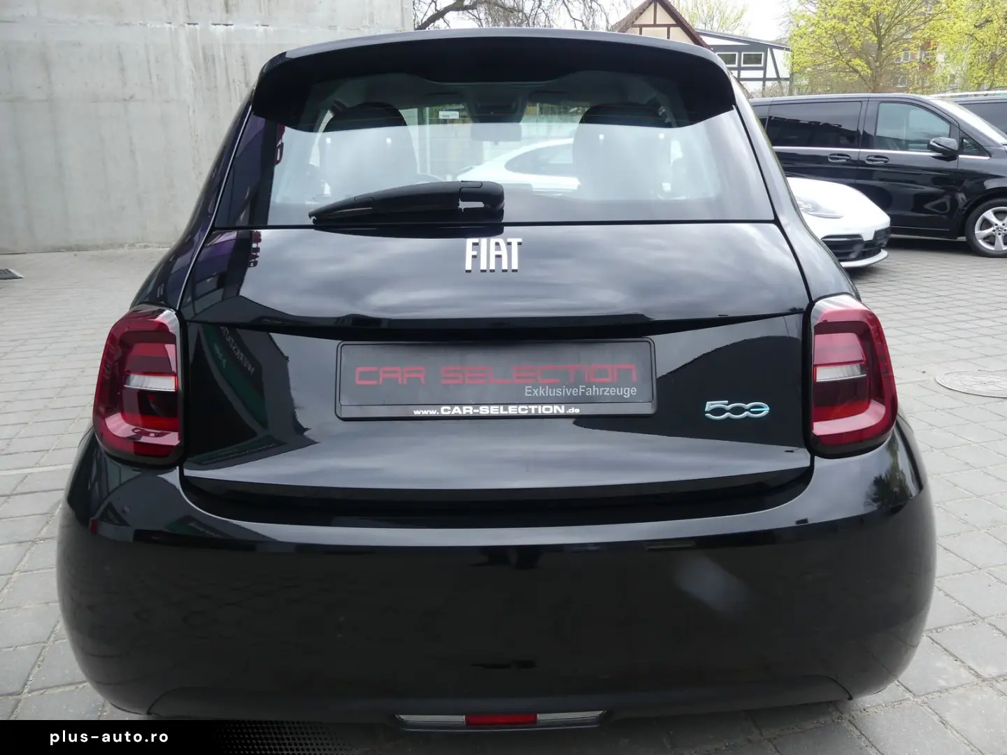 FIAT 500e Icon 70 KW NAVI DAB SPURHALT