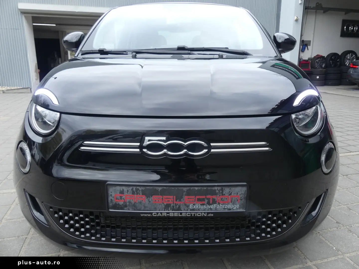 FIAT 500e Icon 70 KW NAVI DAB SPURHALT