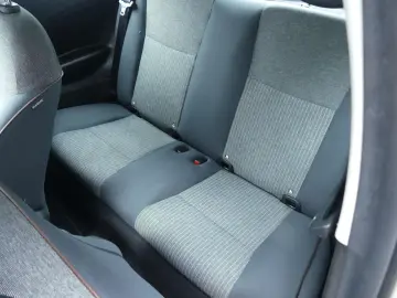 FIAT 500e Icon 70 KW NAVI DAB SPURHALT