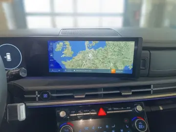 HYUNDAI SANTA FE PHEV MY25 1.6 AT 4WD Signature Komf.P T