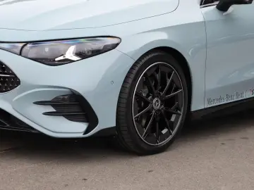 Mercedes-Benz CLA 200 AMG Night Panorama Superscreen Kamera