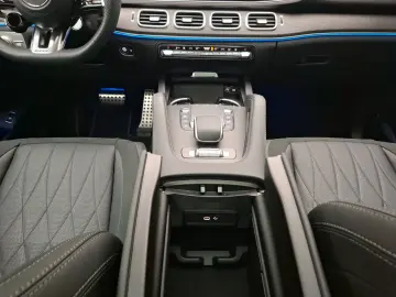 MERCEDES-BENZ GLE 53 4M Coupé Pano Distr Standh 360 Cam AHK