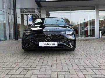 Mercedes-Benz CLA 200 AMG Night Superscreen