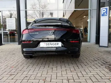 Mercedes-Benz CLA 200 AMG Night Superscreen