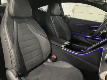 Mercedes-Benz CLE 200 AMG Advanced  Pano