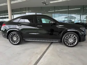 MERCEDES-BENZ GLE 450d Coupe AMG Line StdHzg-Pano Ai…