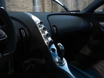 BUGATTI CHIRON SPORT   GREY CARBON