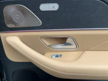 Mercedes-Benz GLE 300d 4M AMG