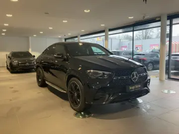 MERCEDES-BENZ GLE 300 d 4M Coupé AMG PREMIUM NIGHT A…