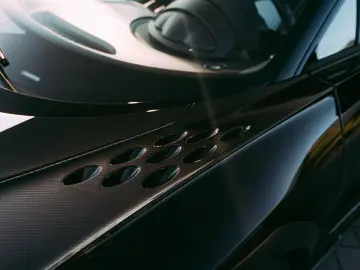 BUGATTI Chiron