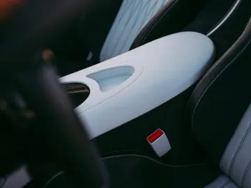 BUGATTI Chiron