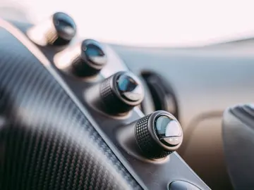 BUGATTI Chiron