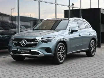MERCEDES-BENZ GLC 220 d 4M ACC AHK PANO STANDHZ