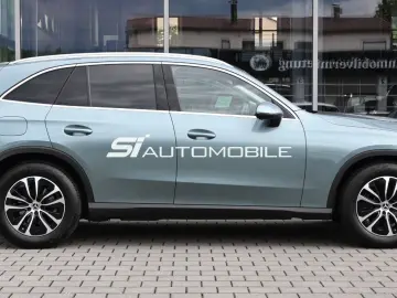 MERCEDES-BENZ GLC 220 d 4M ACC AHK PANO STANDHZ