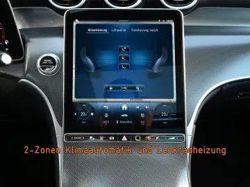 MERCEDES-BENZ GLC 220 d 4M ACC AHK PANO STANDHZ