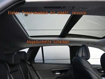 MERCEDES-BENZ GLC 220 d 4M ACC AHK PANO STANDHZ