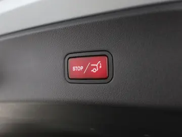 MERCEDES-BENZ GLC 220 d 4M Coupé AMG Night AHK Digital Light