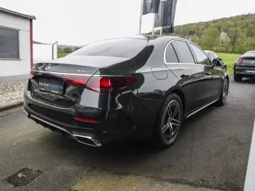 MERCEDES-BENZ E 300 de 4M AMG Rückfahrkamera Totwink…
