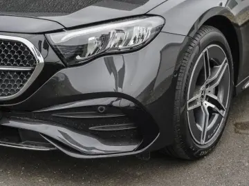 MERCEDES-BENZ E 300 de 4M AMG Rückfahrkamera Totwink…