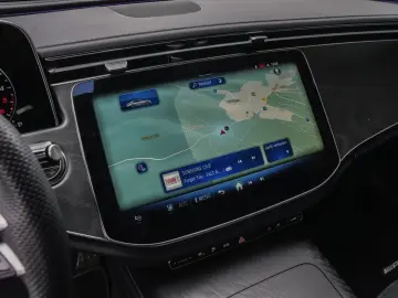 MERCEDES-BENZ E 300 de 4M AMG Rückfahrkamera Totwink…