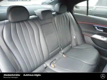 MERCEDES-BENZ E 450 d 4M AMG Night Premium Carbon LE…