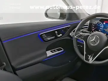 MERCEDES-BENZ E 200 4Matic AVANTGARDE DIGI LIGHT-360…