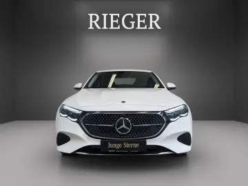 MERCEDES-BENZ E 200 4M Avantgarde-Advanced  360 -Kam…
