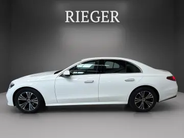 MERCEDES-BENZ E 200 4M Avantgarde-Advanced  360 -Kam…
