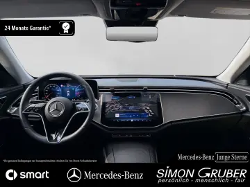 MERCEDES-BENZ E 200 4 Matic Avantgarde Digital Light…
