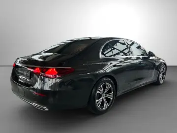 MERCEDES-BENZ E 220 d 4M Avantgarde ADV.  Burmester …
