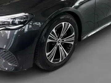 MERCEDES-BENZ E 220 d 4M Avantgarde ADV.  Burmester …