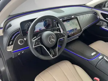 MERCEDES-BENZ E 220 d 4M Avantgarde ADV.  Burmester …