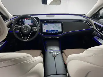 MERCEDES-BENZ E 220 d 4M Avantgarde ADV.  Burmester …
