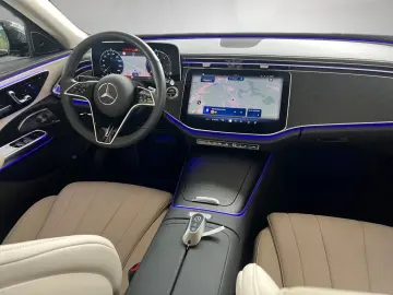 MERCEDES-BENZ E 220 d 4M Avantgarde ADV.  Burmester …