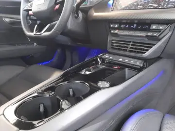 AUDI RS e-tron GT Pano Laser StdHz HeadUp 21  Massage