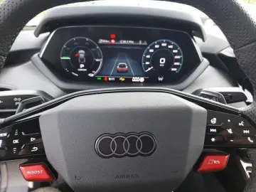 AUDI RS e-tron GT Pano Laser StdHz HeadUp 21  Massage