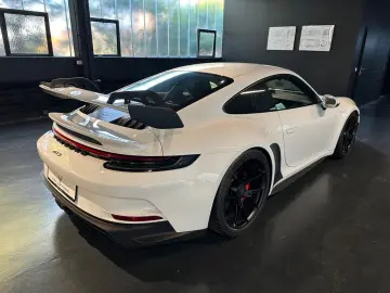 PORSCHE 992 GT3 Schalter Clubsport Approved Service neu