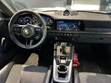 PORSCHE 992 GT3 Schalter Clubsport Approved Service neu