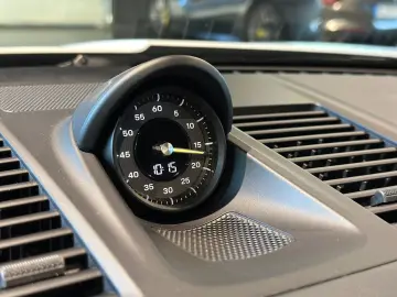 PORSCHE 992 GT3 Schalter Clubsport Approved Service neu